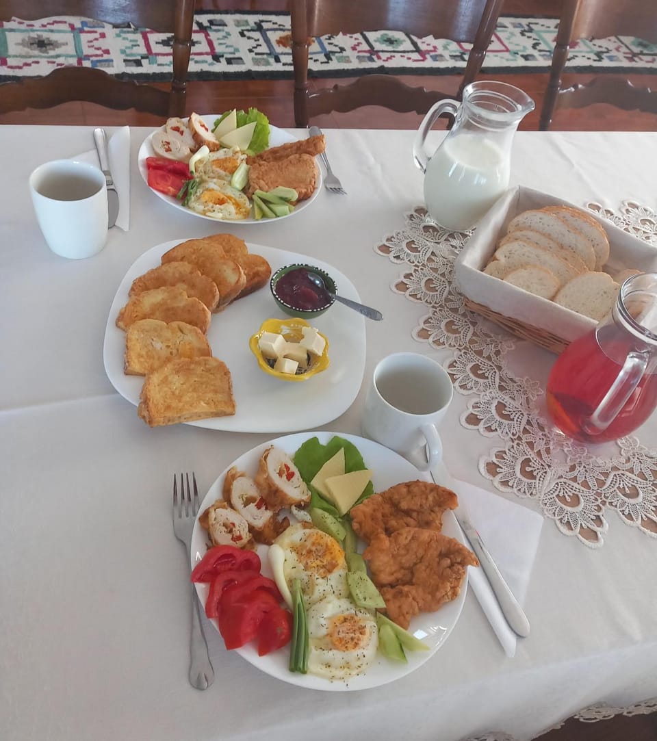 Casa din Deal Bed and Breakfast in Romania