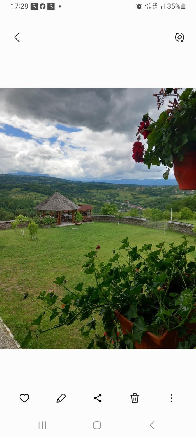 Casa din Deal Bed and Breakfast in Romania