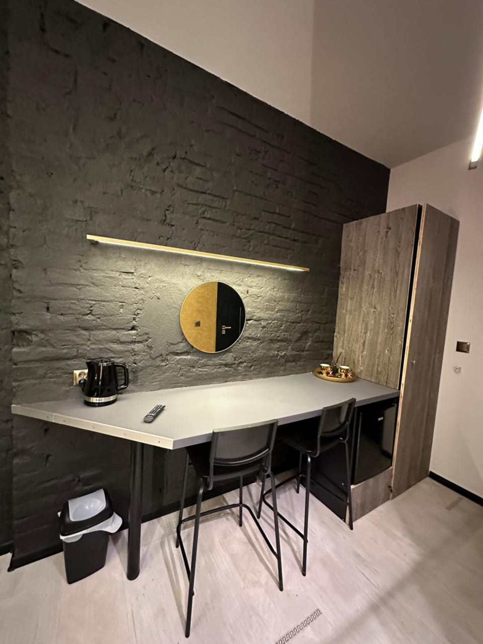 DarkHouse Gold Apartment in Masovian Voivodeship
