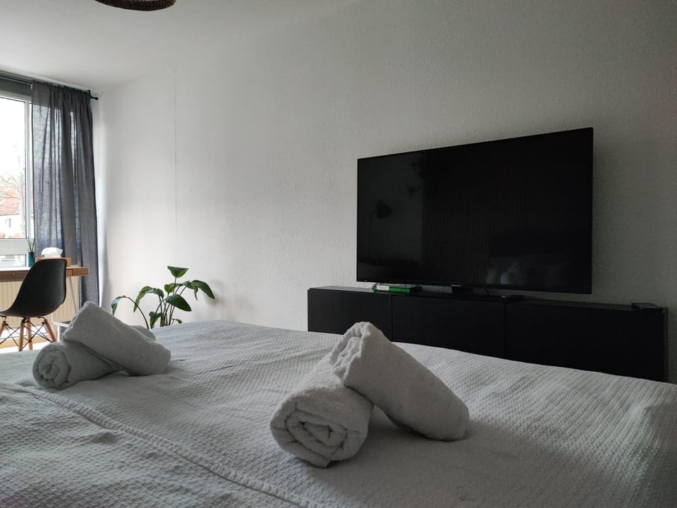 TV and multimedia, Bedroom
