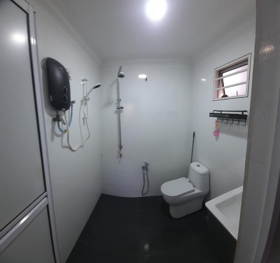 Kundang Villa @ Tasik Biru - 3 Bedrooms Bungalow House in Selangor, Malaysia