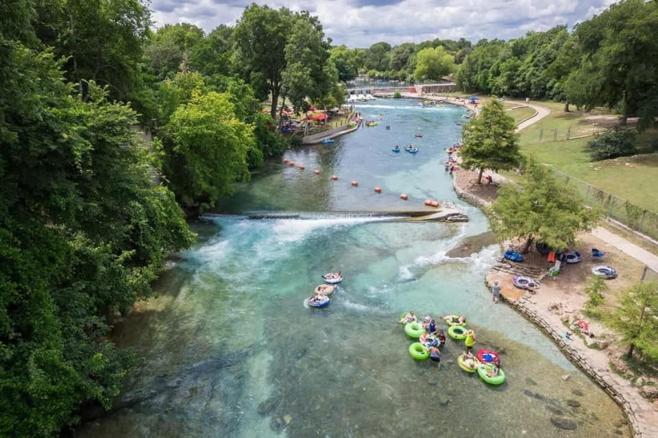 OM A9 Gruene Mill Inn at Old Mills Resort House in New Braunfels