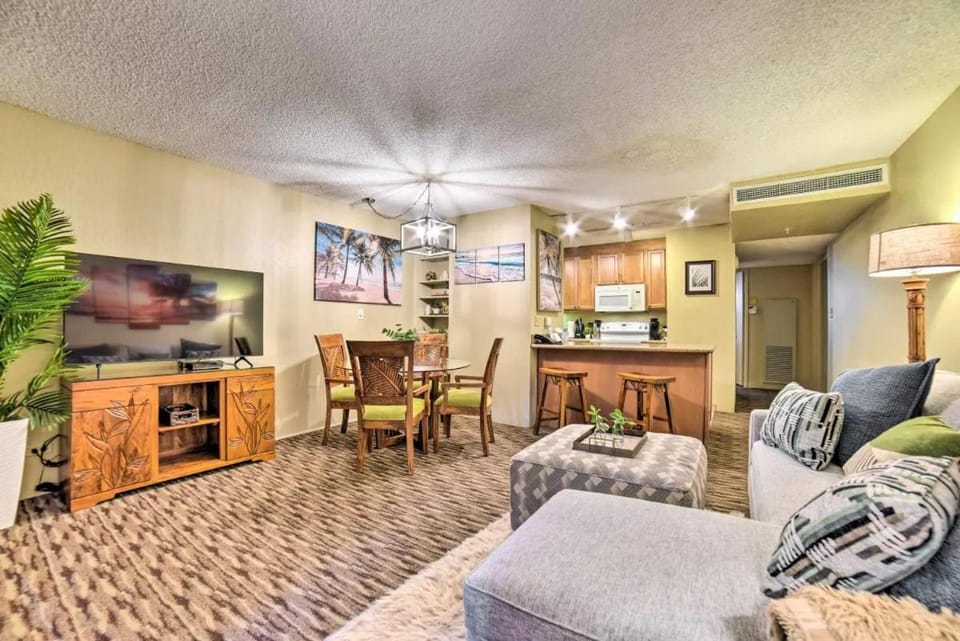 TV and multimedia, Living room, Dining area