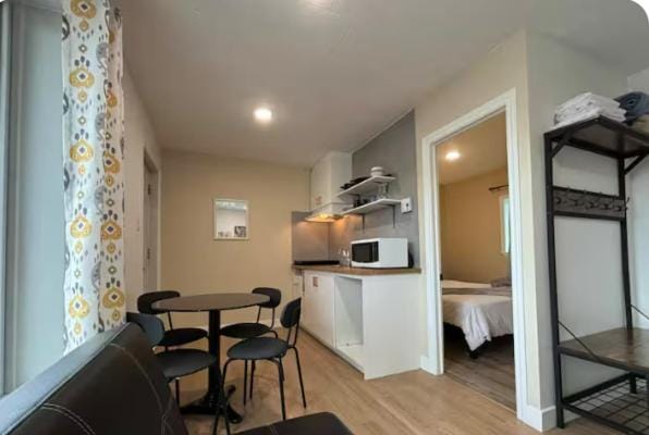 Habitations Zenith Apartment in Maine