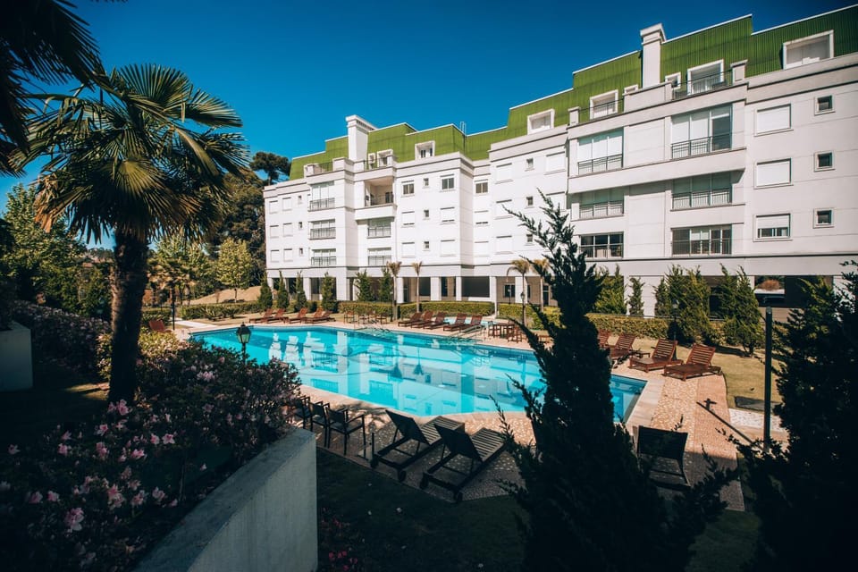 Property building, Garden view, Pool view, Swimming pool, sunbed