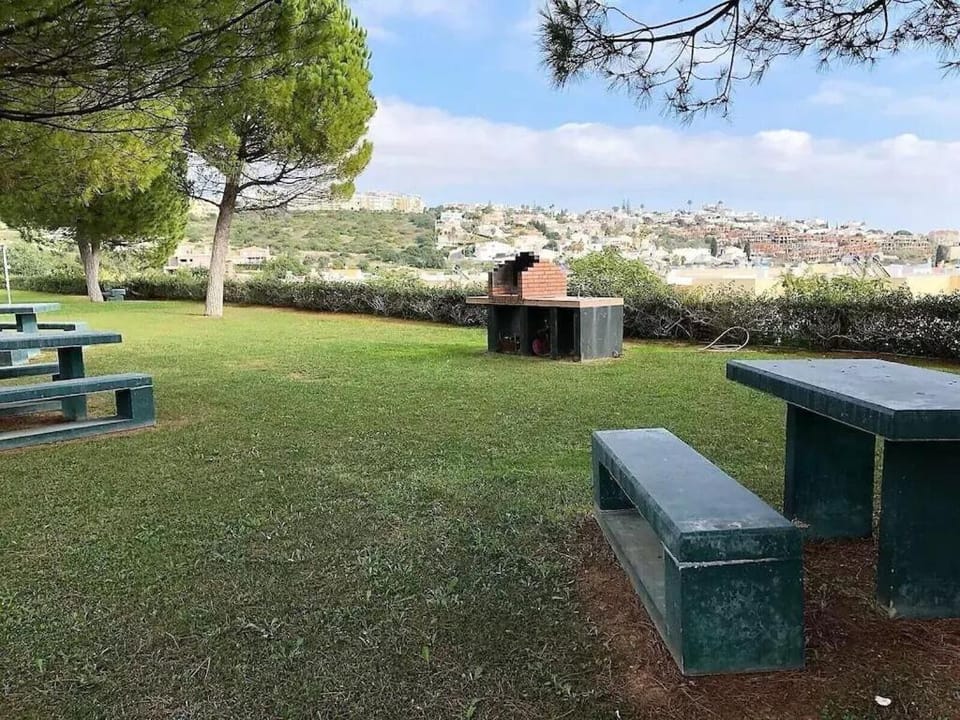 Spacieux Appartement Logis des Fées de la Marina en rez-de-chaussée de chaussée Apartment in Guia
