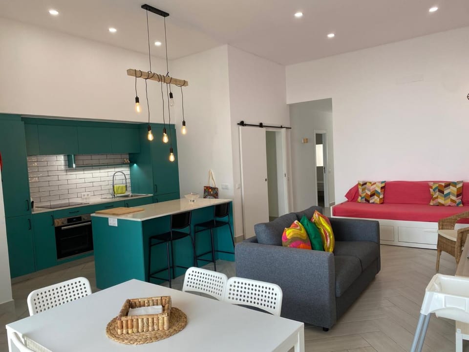 Kitchen or kitchenette, Living room, Dining area