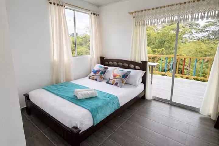 Bed, Balcony/Terrace, Bedroom