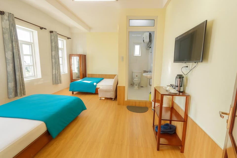 Bed, Photo of the whole room