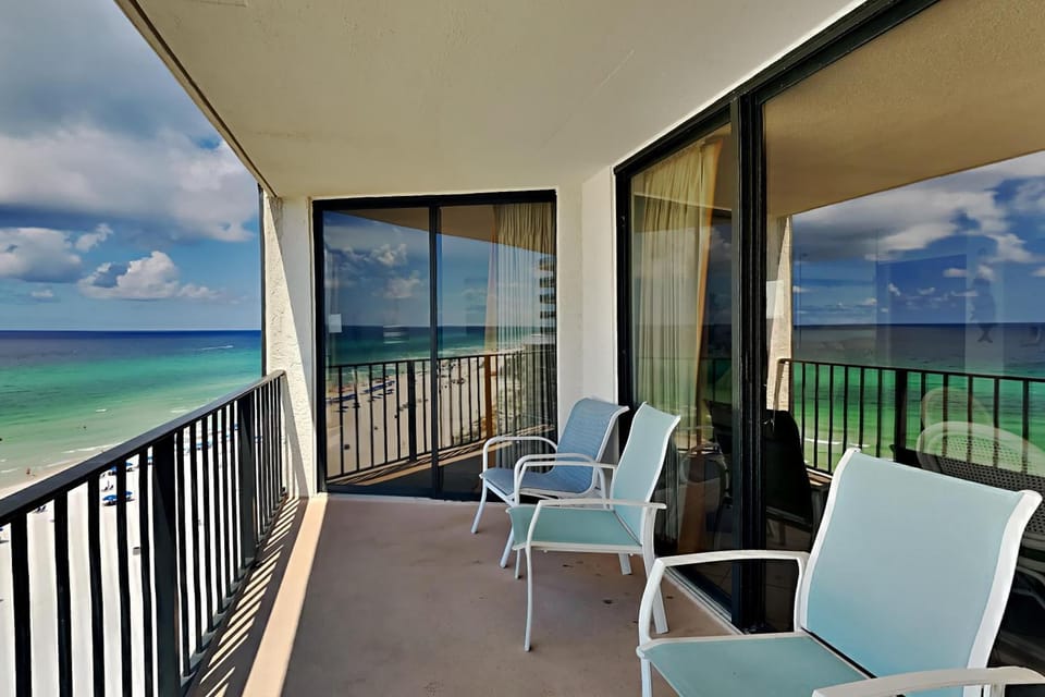 Balcony/Terrace, Seating area, Sea view