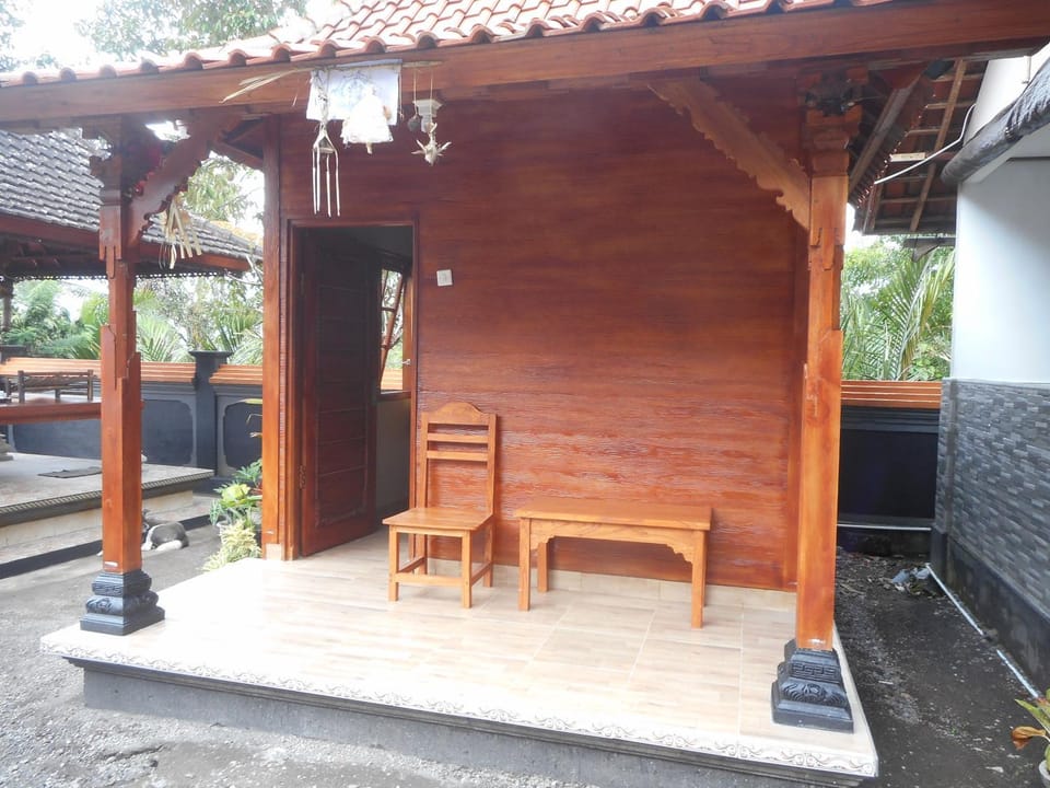 Kadek Homestay Vacation rental in Selat