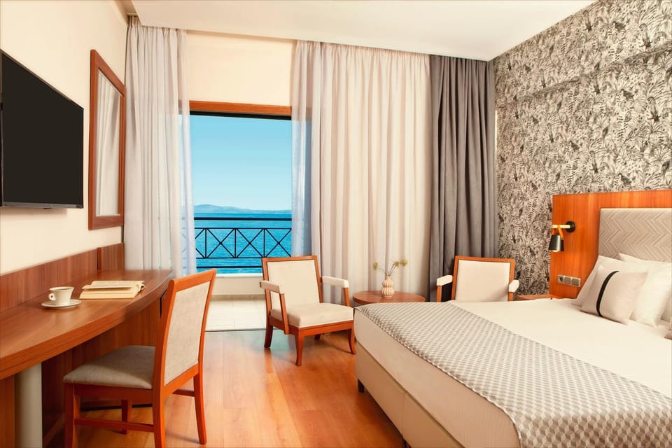 Bedroom, Sea view