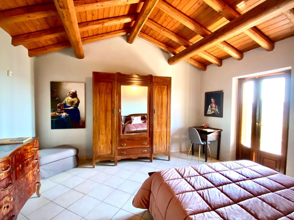 Bed, Balcony/Terrace, Bedroom