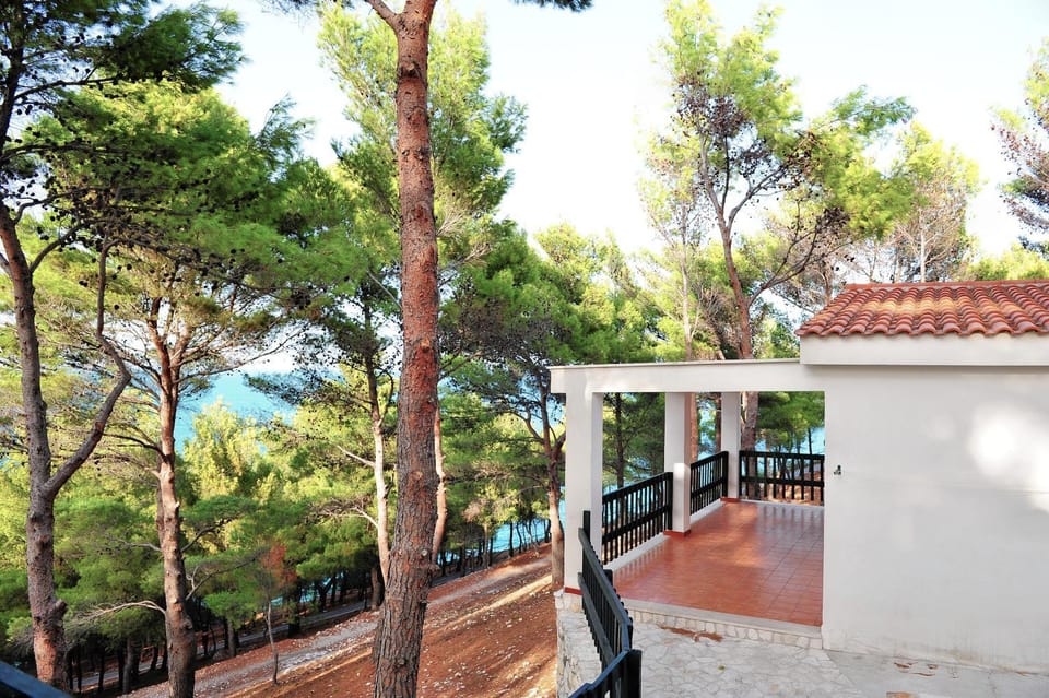 Property building, Balcony/Terrace