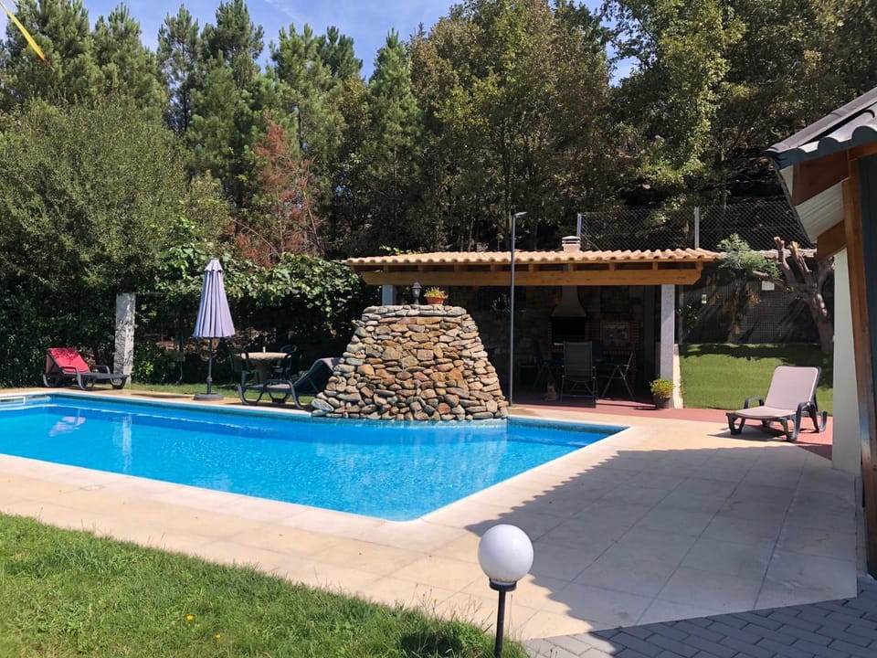 Quinta da Fervença, private river place to relax.. House in Portugal