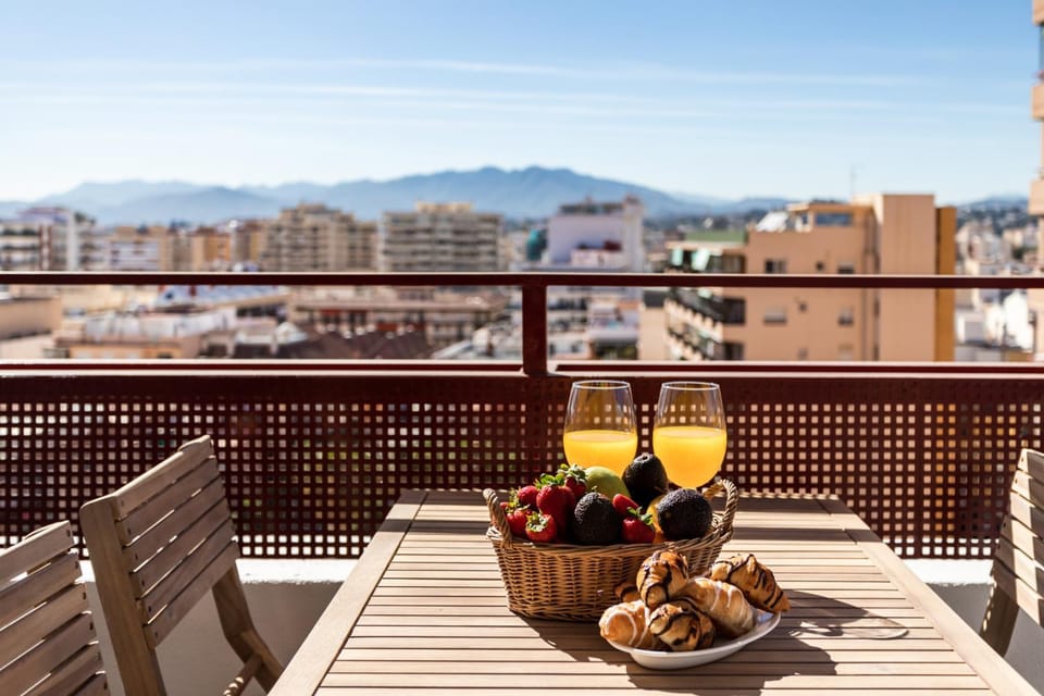 Balcony/Terrace, City view