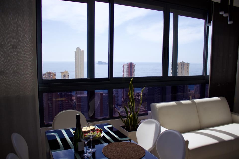 Living room, Sea view