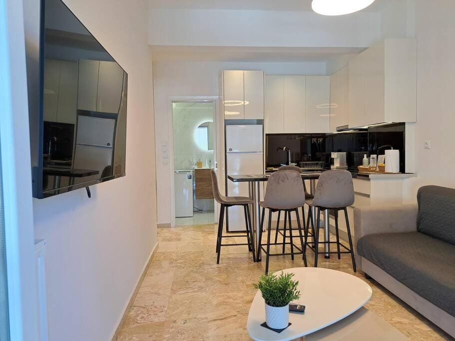 Luxury Suite Patras (2) Apartment in Peloponnese, Western Greece and the Ionian
