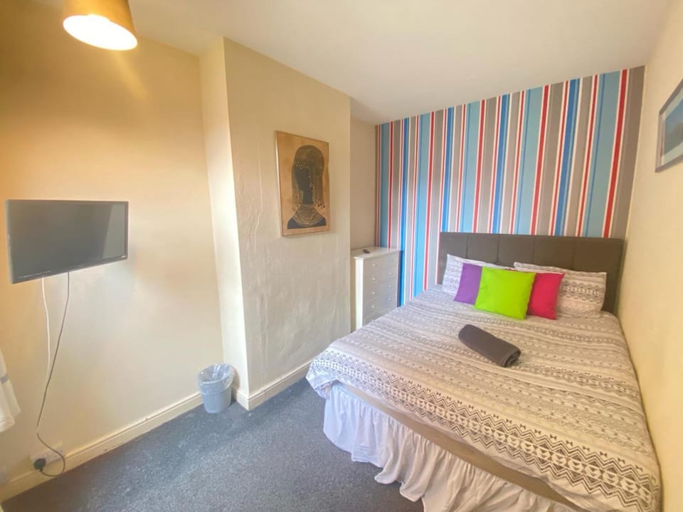Salisbury House Apartment in Kettering