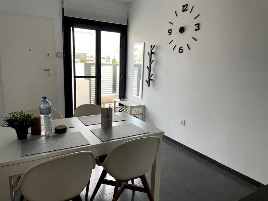 Modern Apartment with pool area Apartment in San Pedro del Pinatar