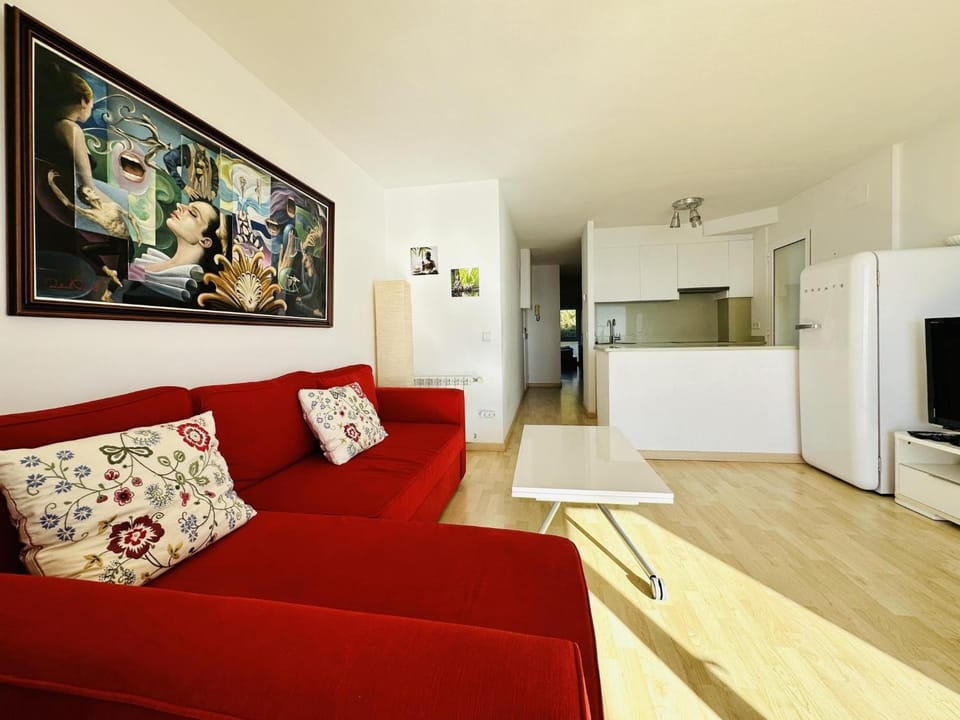 Kitchen or kitchenette, Living room, Dining area