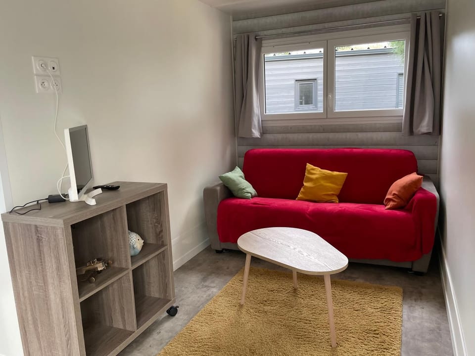Communal lounge/ TV room, Seating area