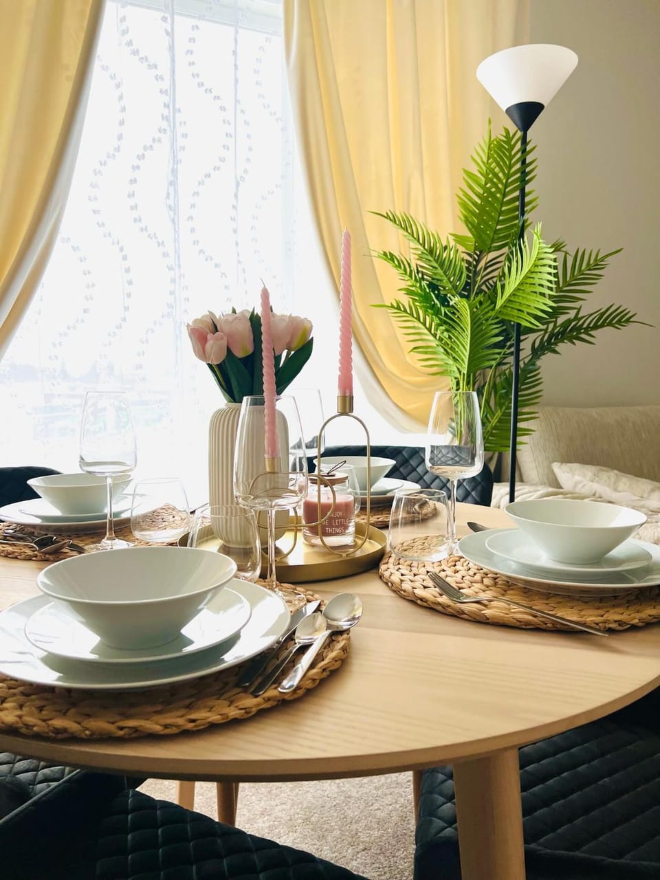 Luxury of aristocrats near airport and jumbo Apartment in Helsinki