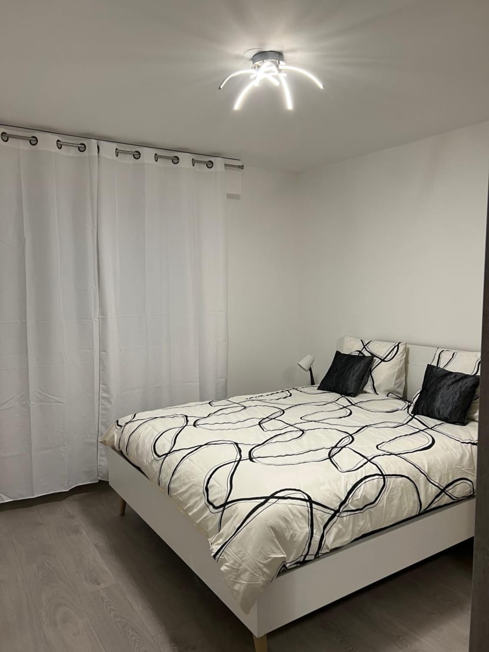 Mandana Apartment in Strasbourg