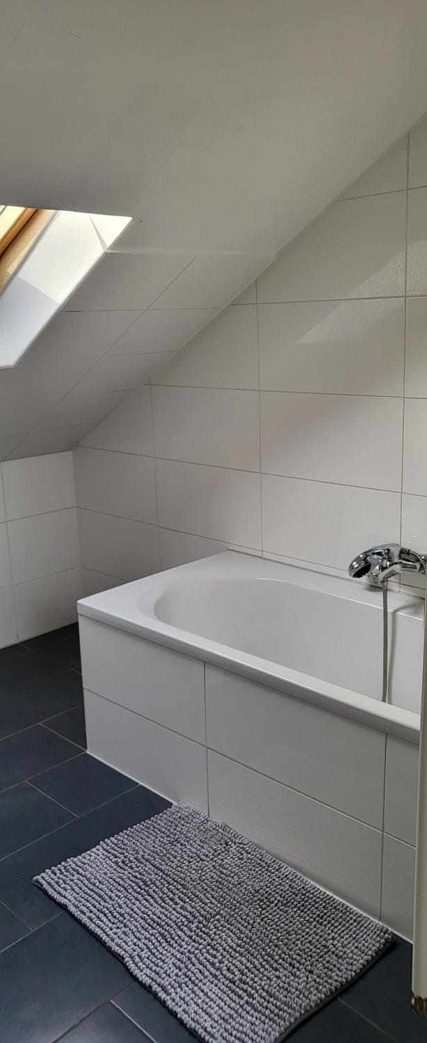 Bathroom, Bath