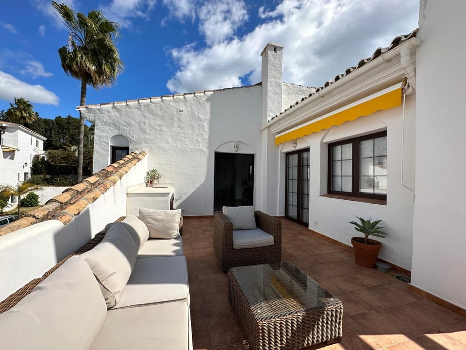 Aldea Blanca Elegant Penthouse in Puerto Banús Apartment in Marbella
