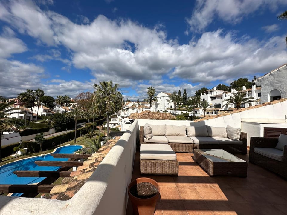 Aldea Blanca Elegant Penthouse in Puerto Banús Apartment in Marbella