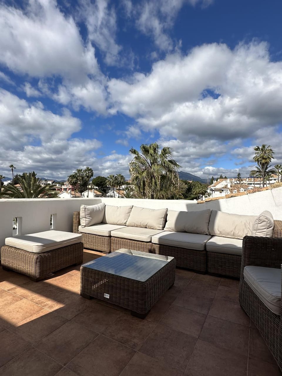 Aldea Blanca Elegant Penthouse in Puerto Banús Apartment in Marbella