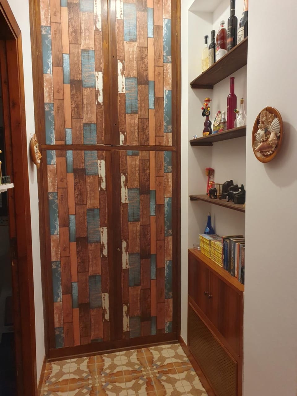 wardrobe