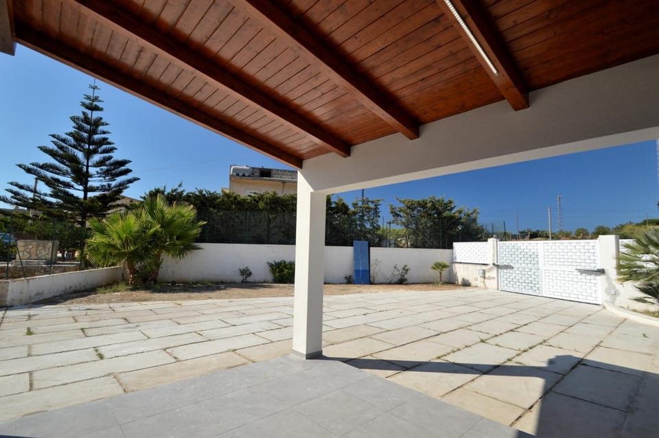 Villa White private pool Villa in Alcamo