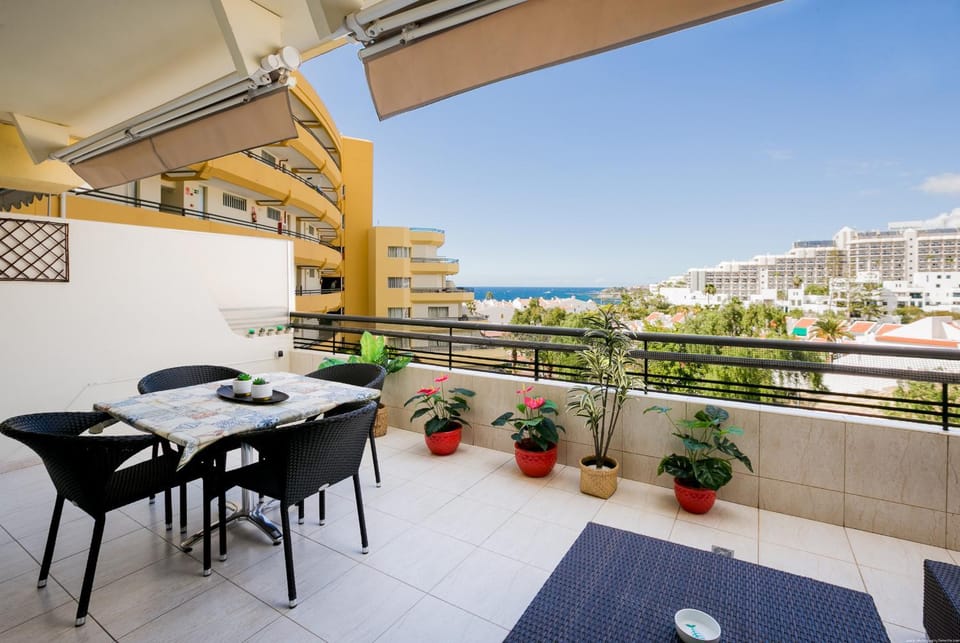 Day, Balcony/Terrace, Dining area, Sea view