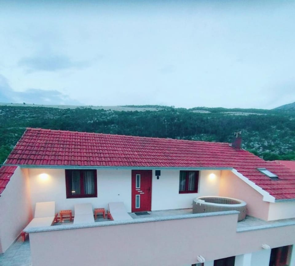 Didovina House Apartment in Split-Dalmatia County