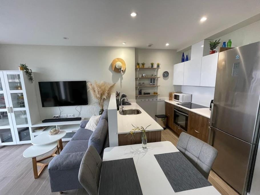 Communal lounge/ TV room, Kitchen or kitchenette