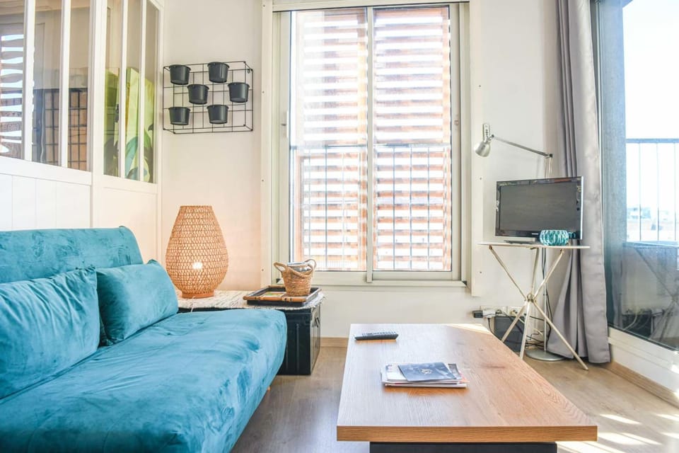 Bail mobilité - Studio cosy avec terrasse et vue Apartment in Marseille