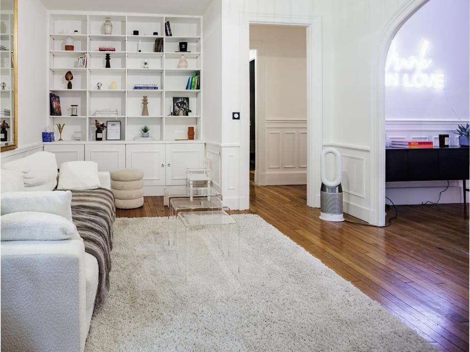 Living room, Decorative detail
