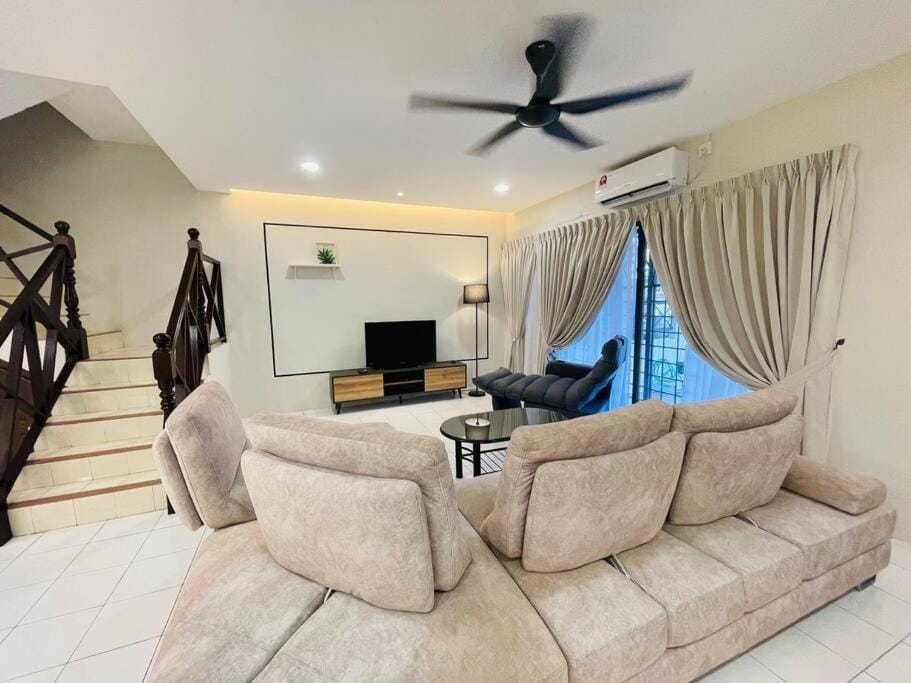 TV and multimedia, Living room