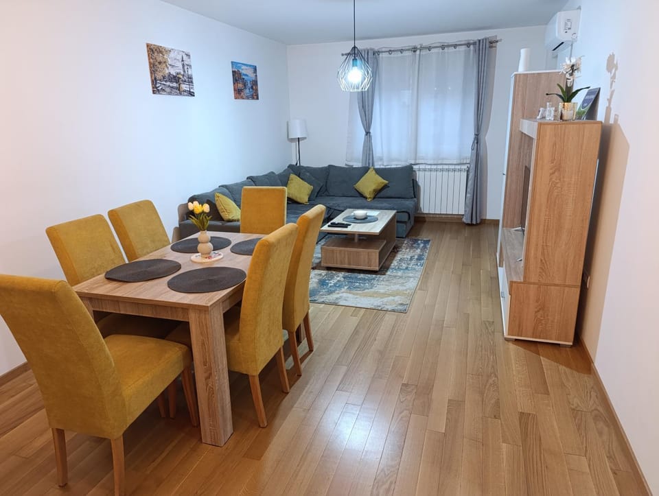 Apartman ROYAL GOLD Apartment in Federation of Bosnia and Herzegovina