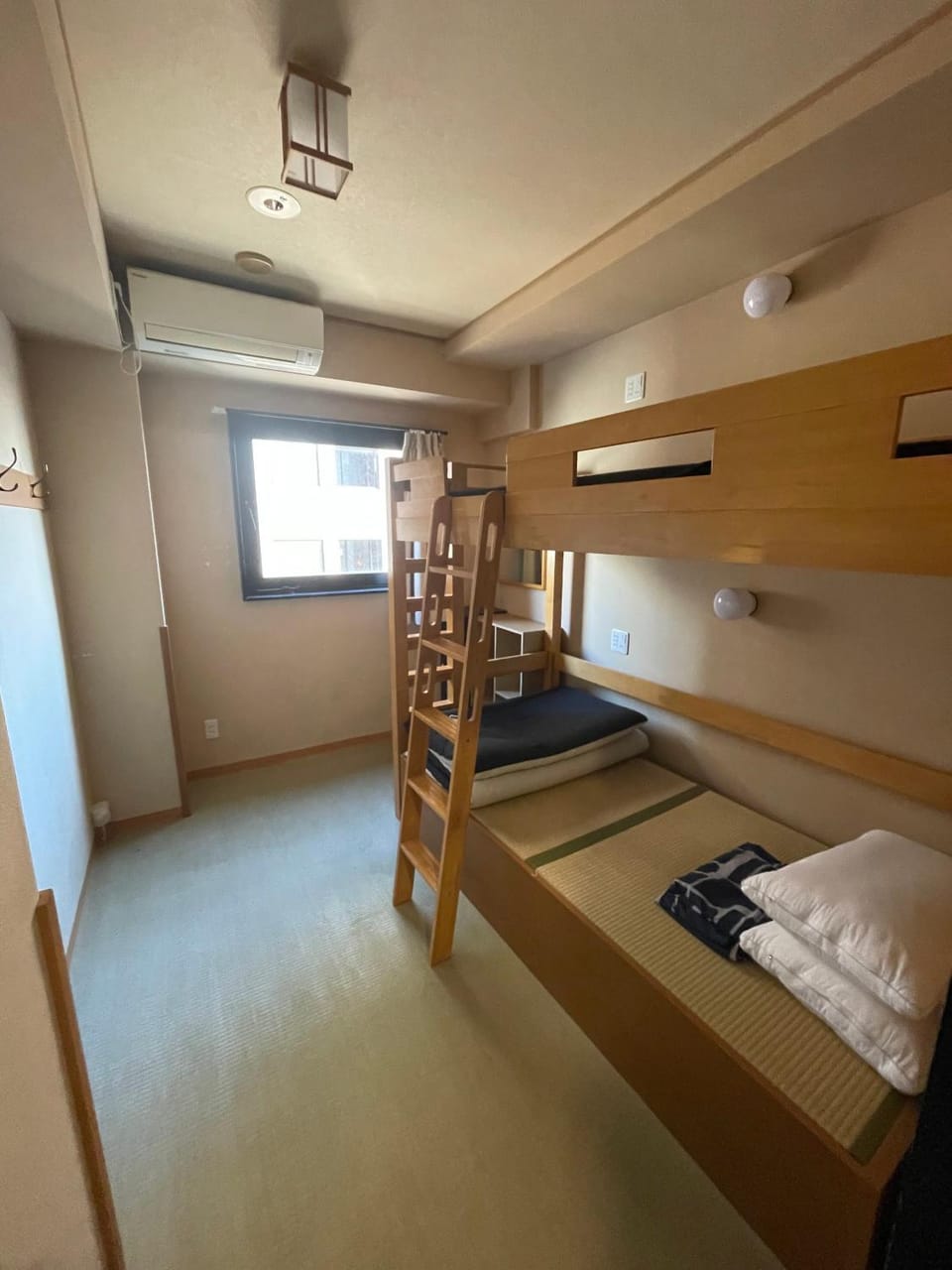 Bed, Photo of the whole room, Bedroom, bunk bed