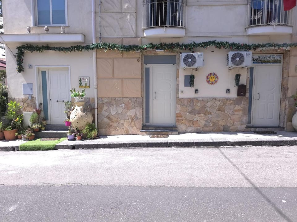 Facade/entrance, Quiet street view