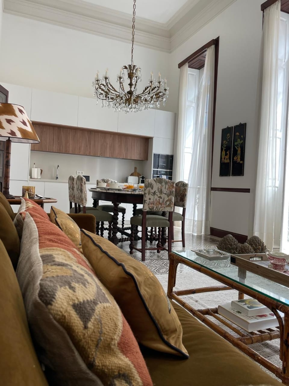 Kitchen or kitchenette, Living room, Dining area