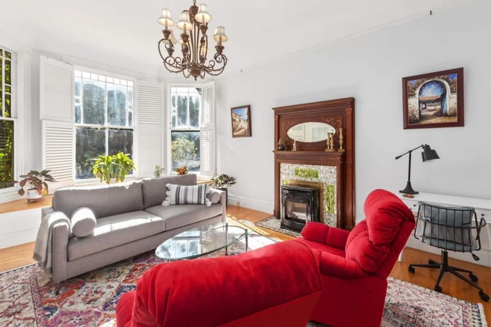 Gorgeous Victorian Flat House in San Francisco