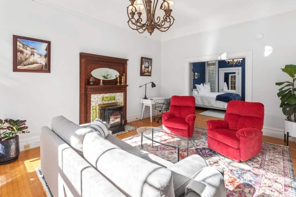 Gorgeous Victorian Flat House in San Francisco