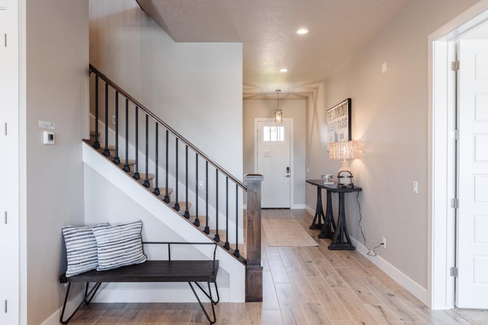 Ocotillo 70 Red Mountain View Resort, Private Pool & Hot Tub House in Santa Clara