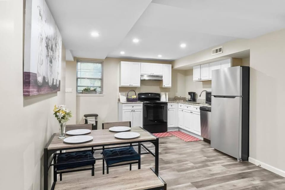 The Signature Suite Apartment in Silver Spring