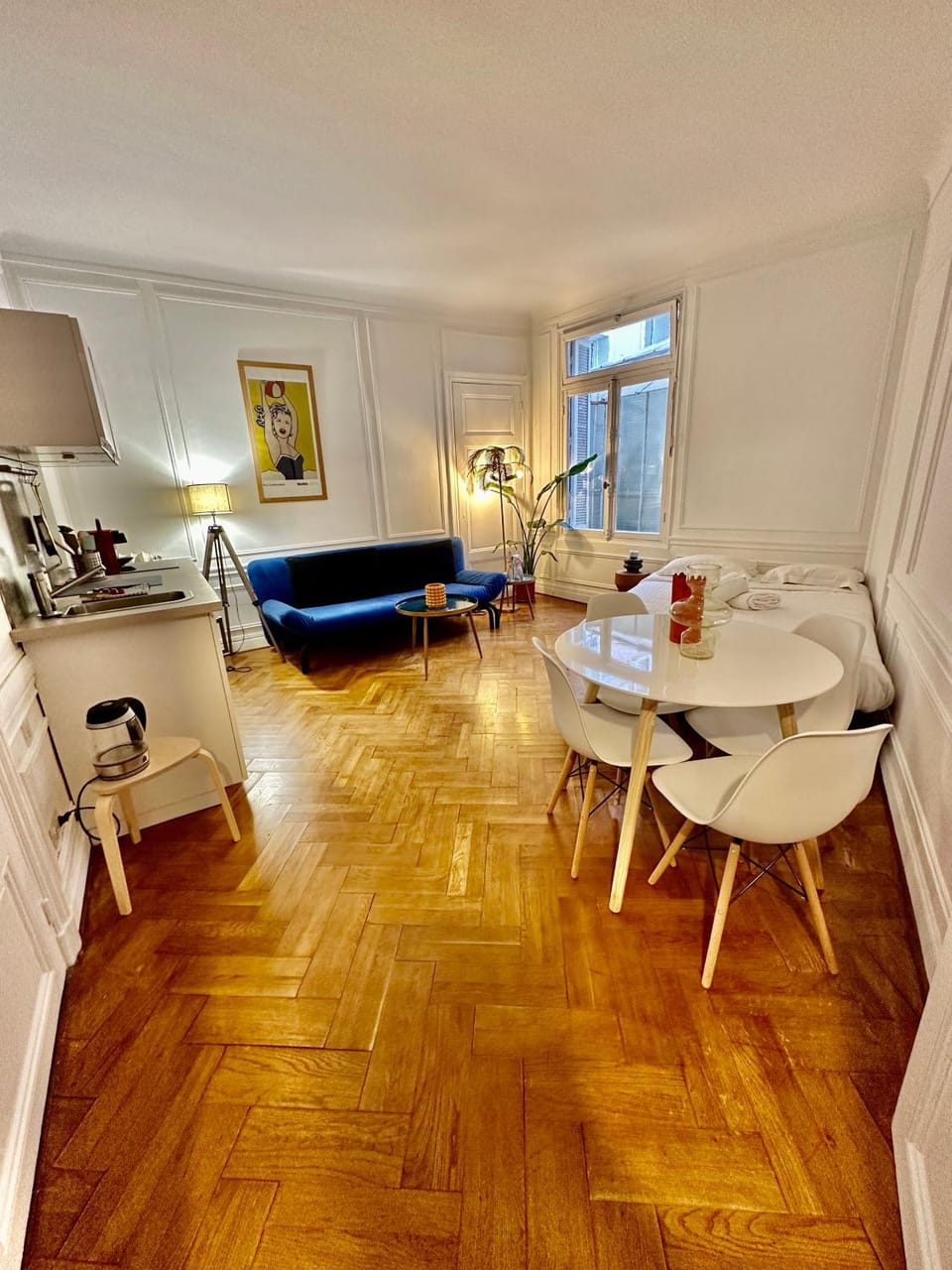 Living room, Bedroom