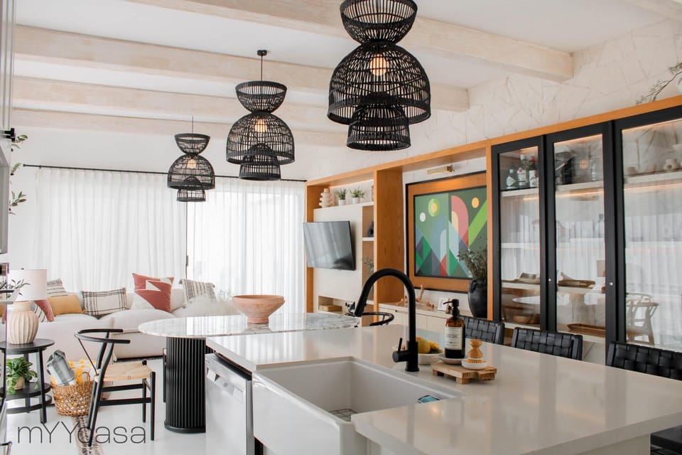Kitchen or kitchenette, Living room, Photo of the whole room, Dining area